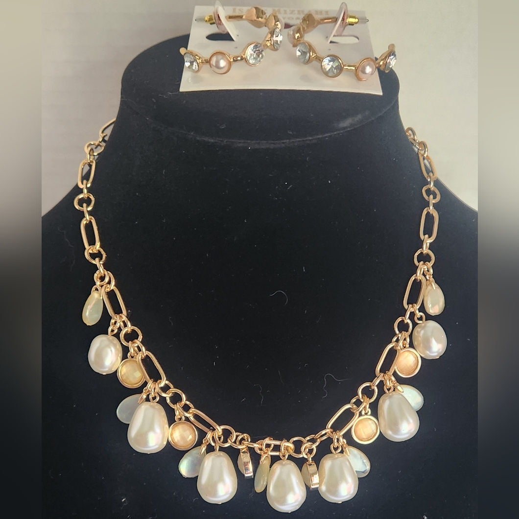 Isaac Mizrahi Pearl And Gold-Tone Necklace And Hoop Earrings Set Nwt 22$